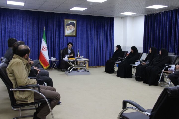 فرهنگ بستر همه مسائل است؛ باید درِ ادارات را به روی جوانان باز کرد