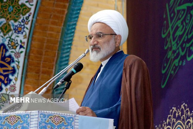 غبیشاوی: دخالت نمایندگان در عزل و نصبها بیثباتی مدیریتی ایجاد میکند غبیشاوی: دخالت نمایندگان در عزل و نصبها بیثباتی مدیریتی ایجاد میکند