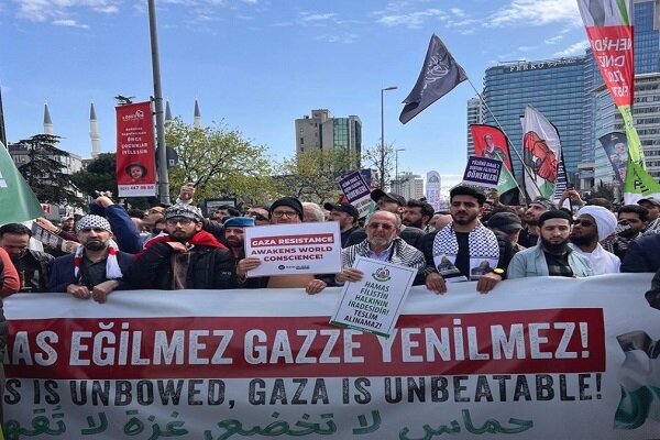 طوفان بشری در ترکیه علیه جنایات رژیم صهیونیستی+ فیلم