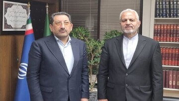 وزير الصناعة الايراني يؤكد على أهمية التعاون مع أفغانستان