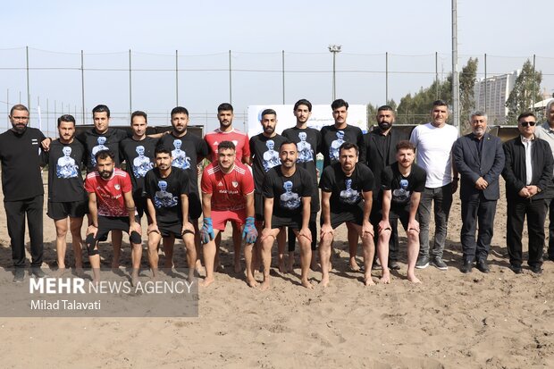 بازی دوستانه فوتبال ساحلی منتخب گیلان،تیم ملی
