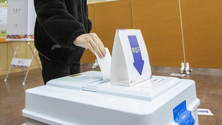 South Korea sets snap presidential election for June 3