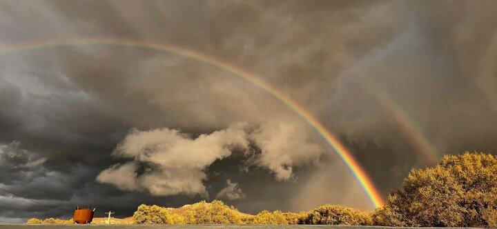 تصویر رنگینکمان پس از باران در لرستان