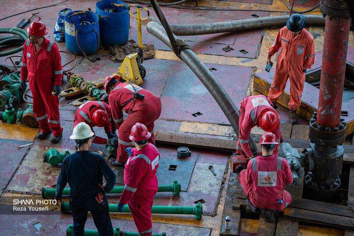 Iran to present 200 oil investment opportunities worth $135b