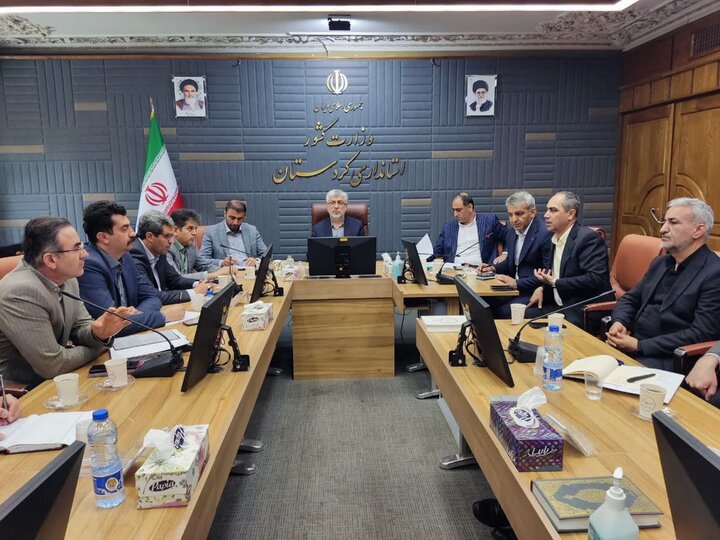 احداث شهرکهای صنعتی خورشیدی برای تامین نیاز بخش صنعت ضروری است