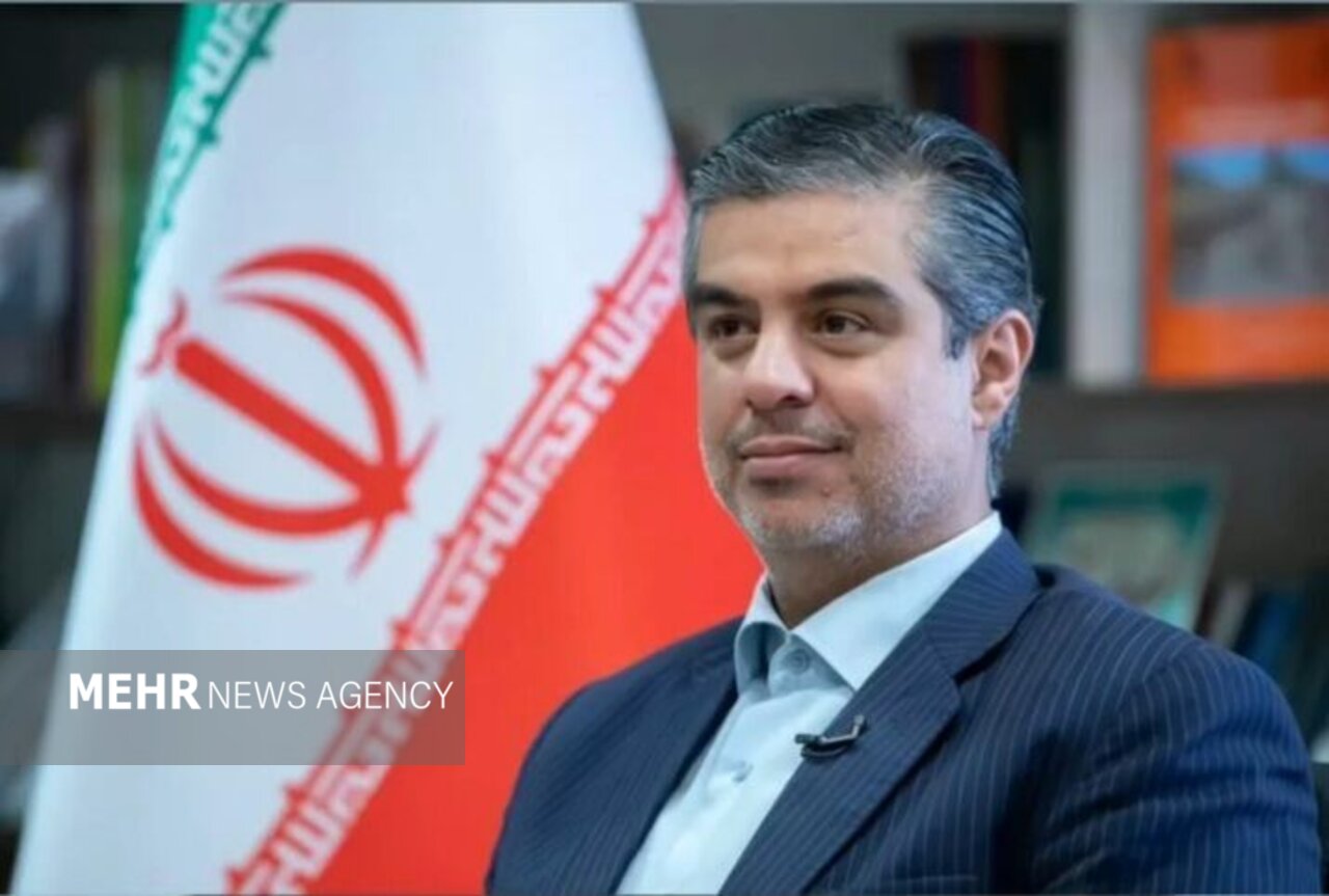 معلمان،متعهد،مركزي،توانمند،مطهري،استاندار،معلم،شهيد