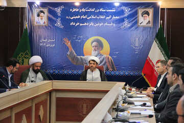 امام خمینی (ره) دل‌های آزادی‌ خواهان جهان را مجذوب خود کرد