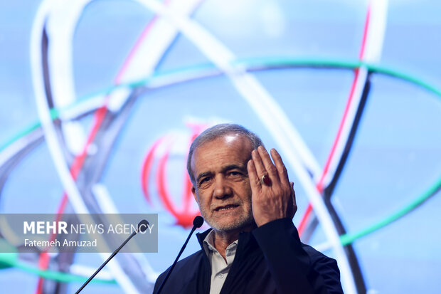 نمایشگاه دستاوردهای «صنعت هسته ای»