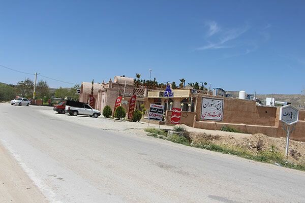 ساخت و سازهای گسترده، کاخ اردشیر بابکان را کور کرد