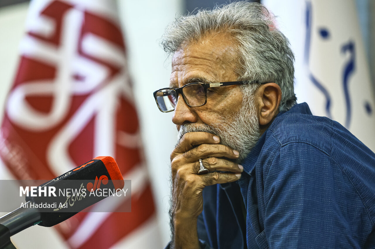 وقتی همه تلفنهای صداوسیما اشغال شد؛ چرا «عروس» مورد علاقه آوینی بود؟