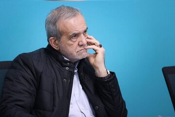 سەرۆک کۆماری ئێران: ئێمە ملکەچی هیچ زویرییەک نابین
