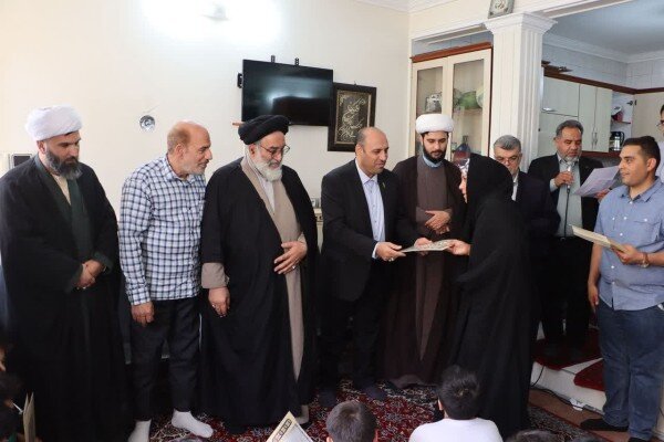 تجلیل از قرآنآموزان ورامین با حضور مسئولان استانی و شهرستانی