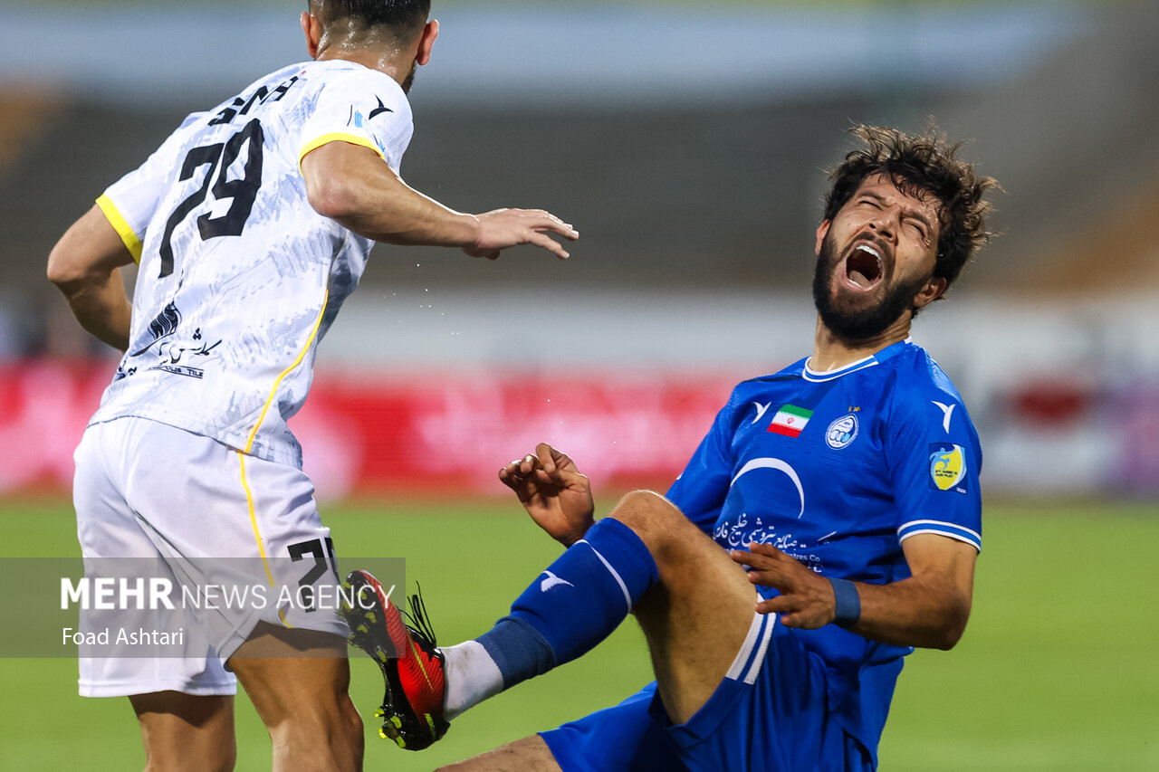 فرصت سوزی تراکتور و نزدیک شدن استقلال به منطقه خطر