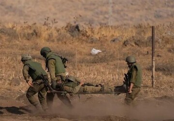 الكيان الصهيوني يعلن إصابة أحد جنوده بجراح خطيرة في غزة