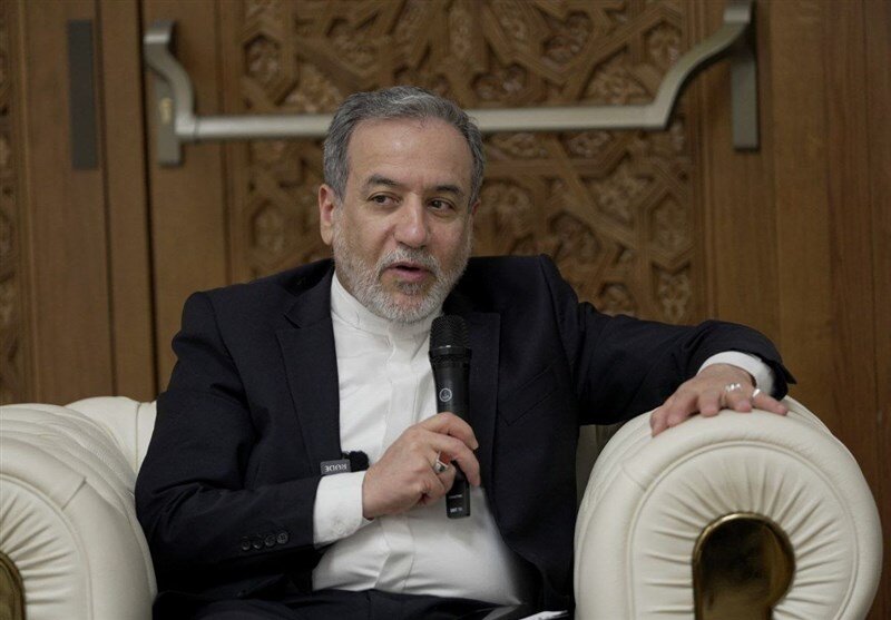عێراقچی: هیچ زمانێکی نەگوجاو لە دانوستانی ئێران و ئەمریکا بەکار نەهات