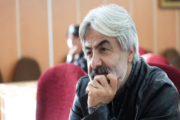 بایدها و نبایدهای هنر در هفته هنر انقلاب از زبان هنرمند خطه جنوب بایدها و نبایدهای هنر در هفته هنر انقلاب از زبان هنرمند خطه جنوب