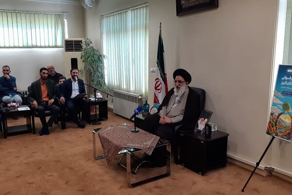 برگزاری محفل شعر خوانی شاعران آیینی استان البرز