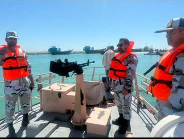 دریابانان مرزها را زیر چتر حمایت و حفاظت خود دارند