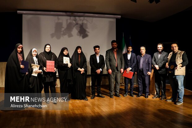 خبرنگاران مهر گیلان جوایز ۲ جشنواره را درو کردند