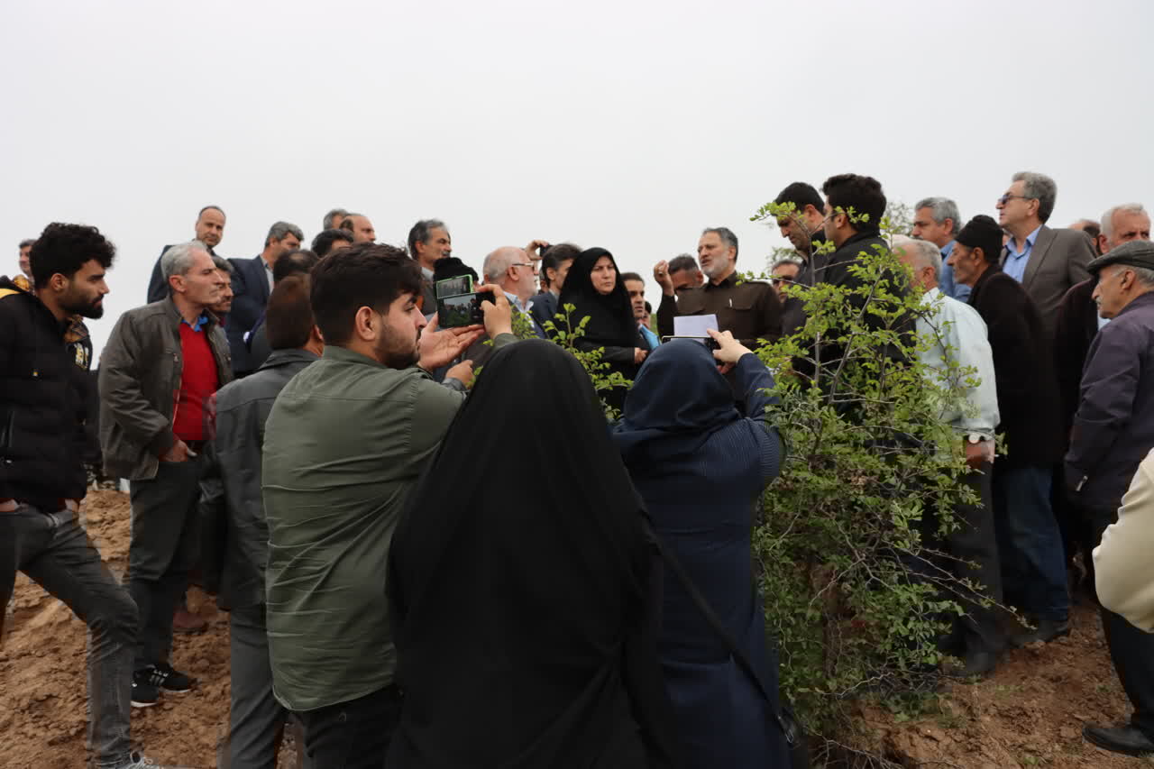 جنوب گیلان درانحصار معادن و مرغداریها؛ وقتی منافع مردم به یغما میرود