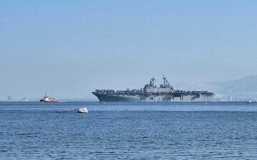 Don't approach US vessels, Yemenis tell ships in Red Sea