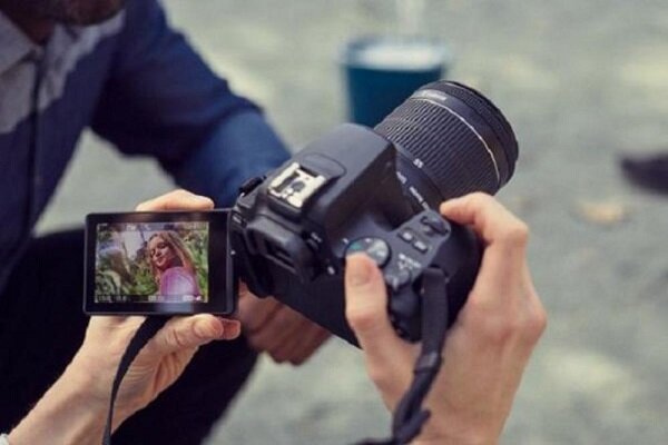 پشت پرده کلیپهای برهنگی؛ جنگ روانی یا آزادیخواهی؟