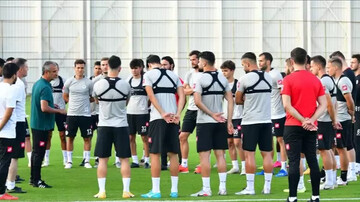 Eski futbolcusundan olay İsmail Kartal sözleri