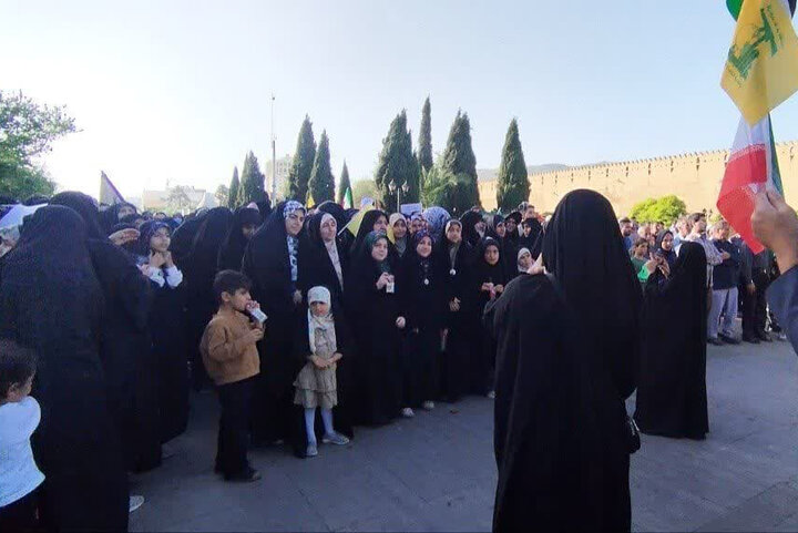 تجمع مردم شیراز در حمایت از مردم مظلوم غزه