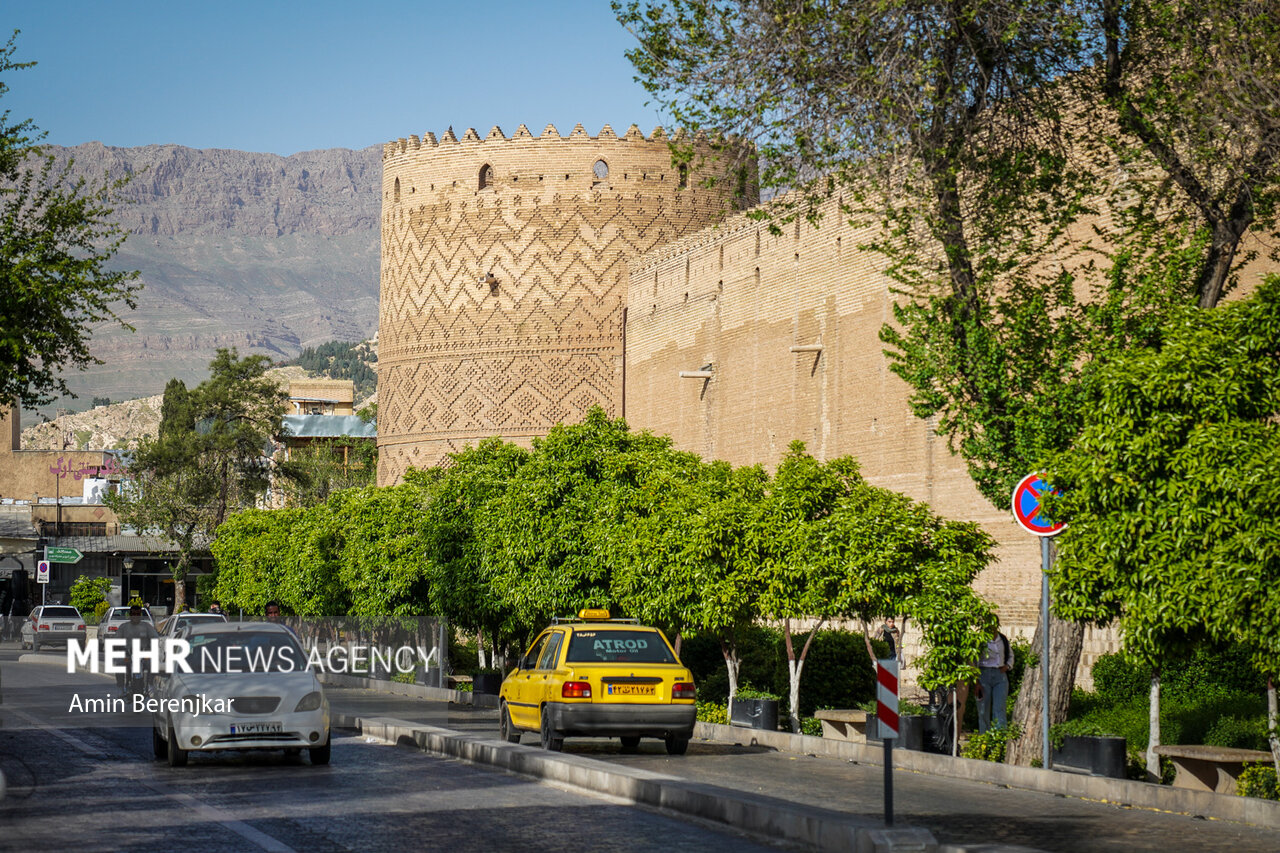 ۴۰ هزار نفر تاکنون از اماکن گردشگری فارس بازدید کردند