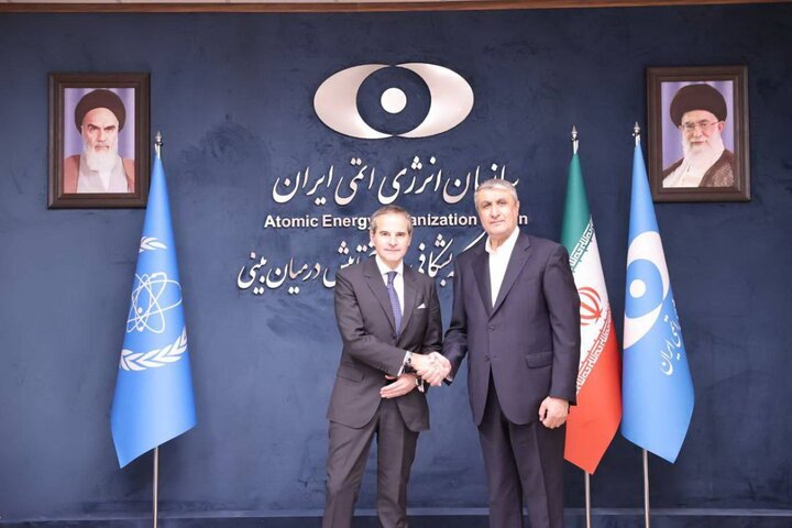 UAEA Başkanı Rafael Grossi ile İslami arasında önemli müzakere UAEA Başkanı Rafael Grossi ile İslami arasında önemli müzakere