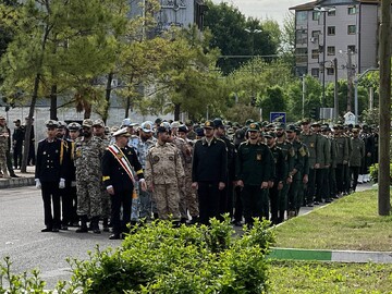 مراسم بزرگداشت روز ارتش در رشت آغاز شد