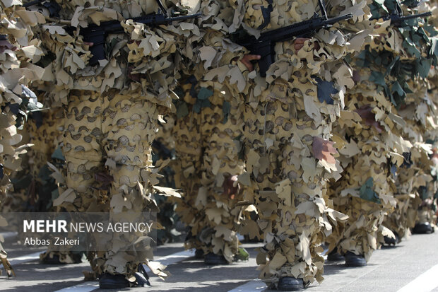 National Army Day parade in Hormozgan Province