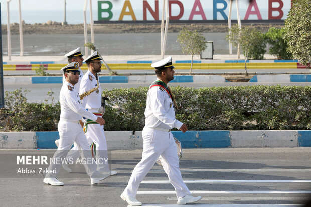 National Army Day parade in Hormozgan Province