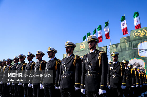 مراسم رژه روز ارتش