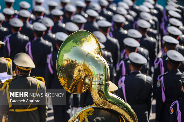 مراسم رژه روز ارتش