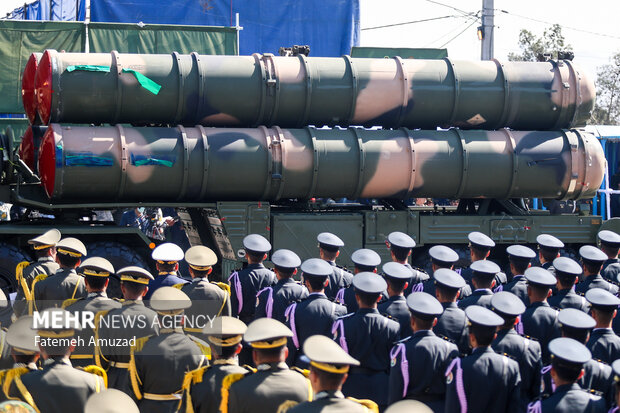 مراسم رژه روز ارتش