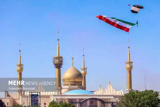 مراسم رژه روز ارتش