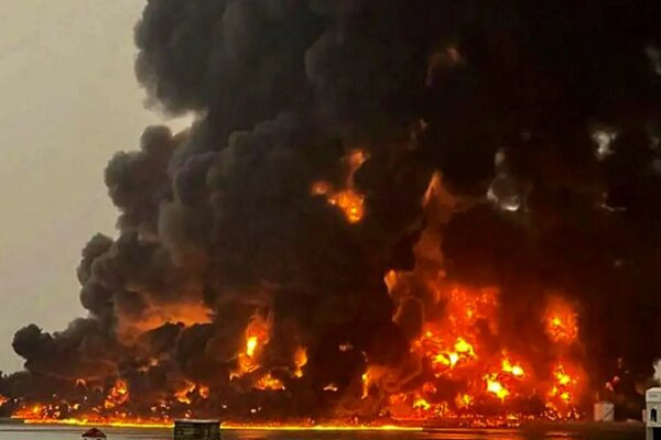 جنایت خونین آمریکا در یمن؛ بیمارستانهای «صعده» دیگر جا ندارد جنایت خونین آمریکا در یمن؛ بیمارستانهای «صعده» دیگر جا ندارد