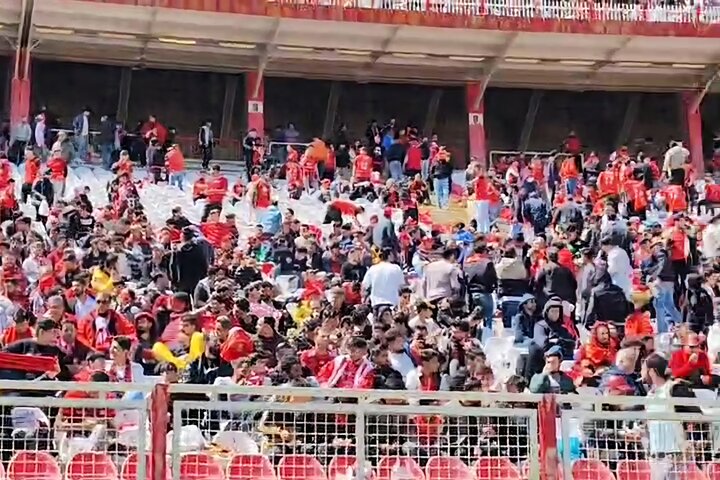 Traktör Sazi Taraftarları maç saatini beklemedi! Traktör Sazi Taraftarları maç saatini beklemedi!