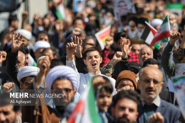 راهپیمایی «جمعه خشم و نصر»؛آذری ها: آماده دفاع از کیان ایران هستیم
