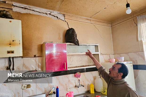 کابوس رانش زمین در روستای گلی بجنورد؛ اهالی همکاری نمی کنند