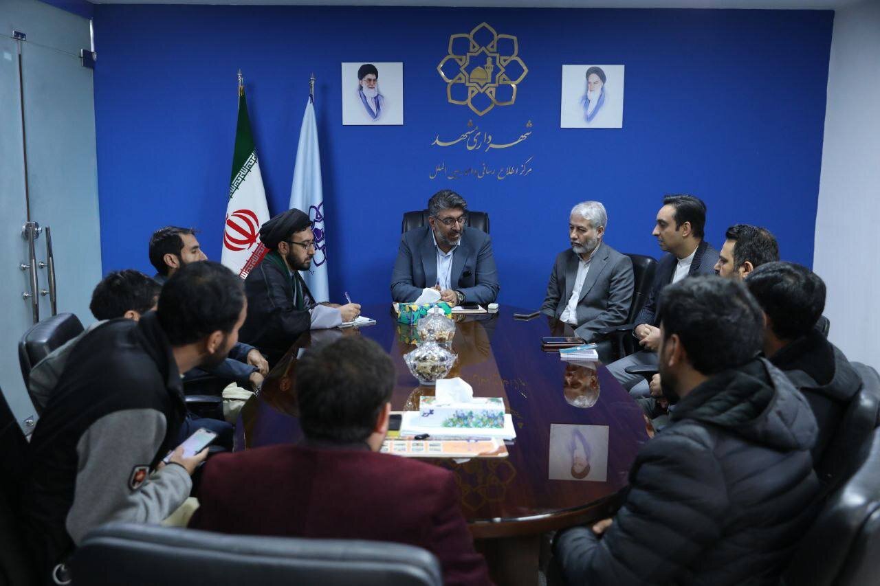 مشہد، پاکستانی ثقافتی و میڈیا شخصیات کی میونسپل حکام کے ساتھ نشست