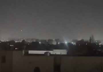 VIDEO: US warplanes pound Yemen's Sana'a