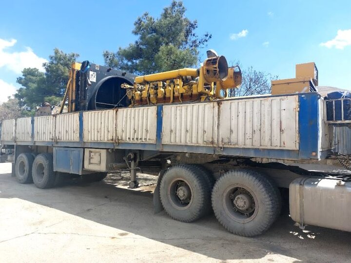 ژنراتور قاچاق ۴۰ میلیارد ریالی در شهرضا کشف شد ژنراتور قاچاق ۴۰ میلیارد ریالی در شهرضا کشف شد