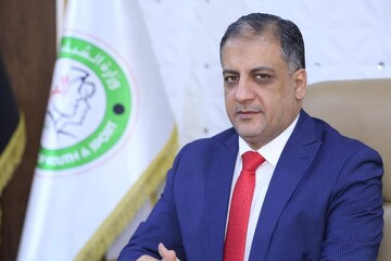 وزير الشباب والرياضة العراقي يزور إيران غدا الثلاثاء