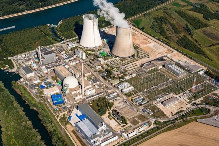 إطلاق محطات للطاقة المتجددة باستطاعة 5000 ميغاوات
