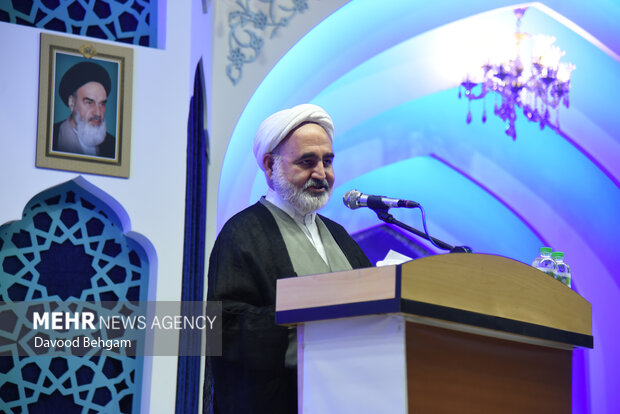 آئین شکرانه خدمت در حرم مطهر رضوی آئین شکرانه خدمت در حرم مطهر رضوی