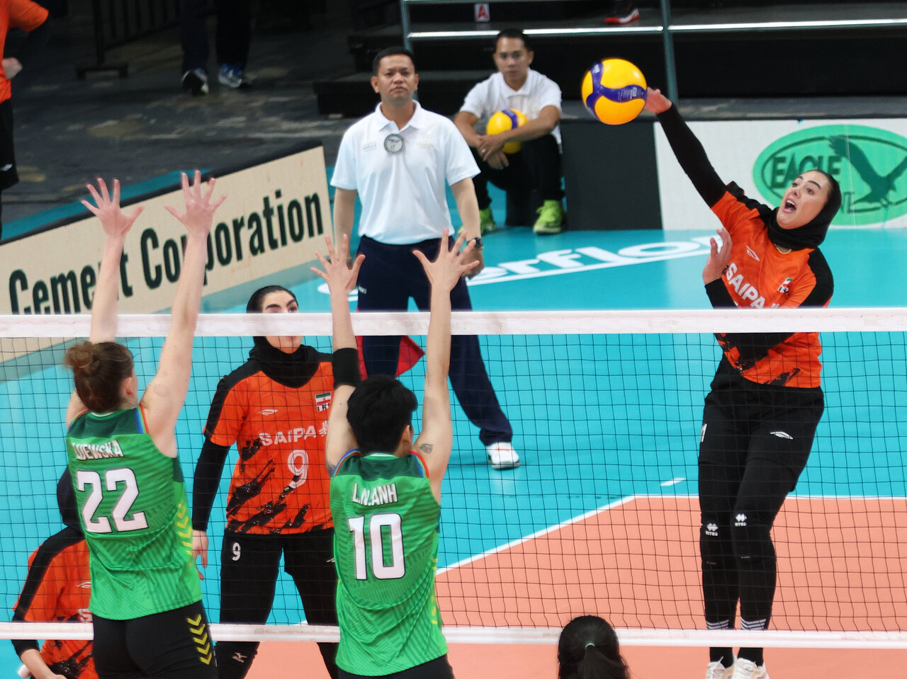 Saipa women volleyvall club