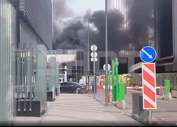 3 explosions heard inparking lot of a shopping mall in Moscow