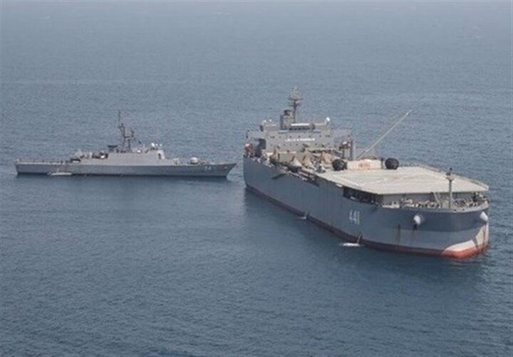 الجيش الإيراني يعلن عن بناء سفن حربية تفوق 5000 طن وتطوير محركات نووية